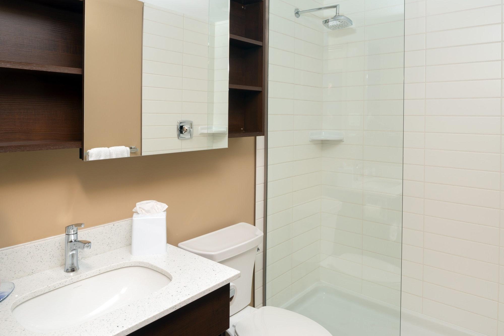 Microtel Inn & Suites By Wyndham Red Deer Dış mekan fotoğraf