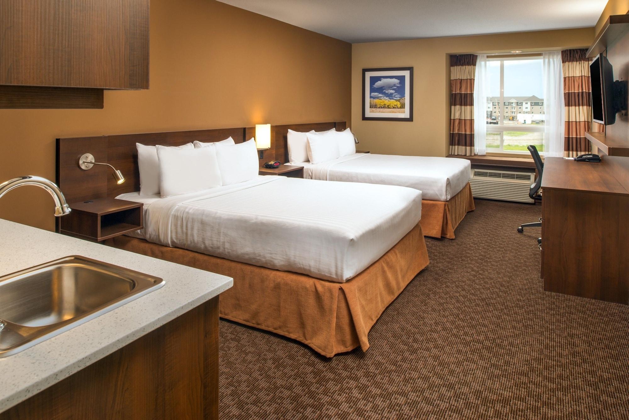Microtel Inn & Suites By Wyndham Red Deer Dış mekan fotoğraf